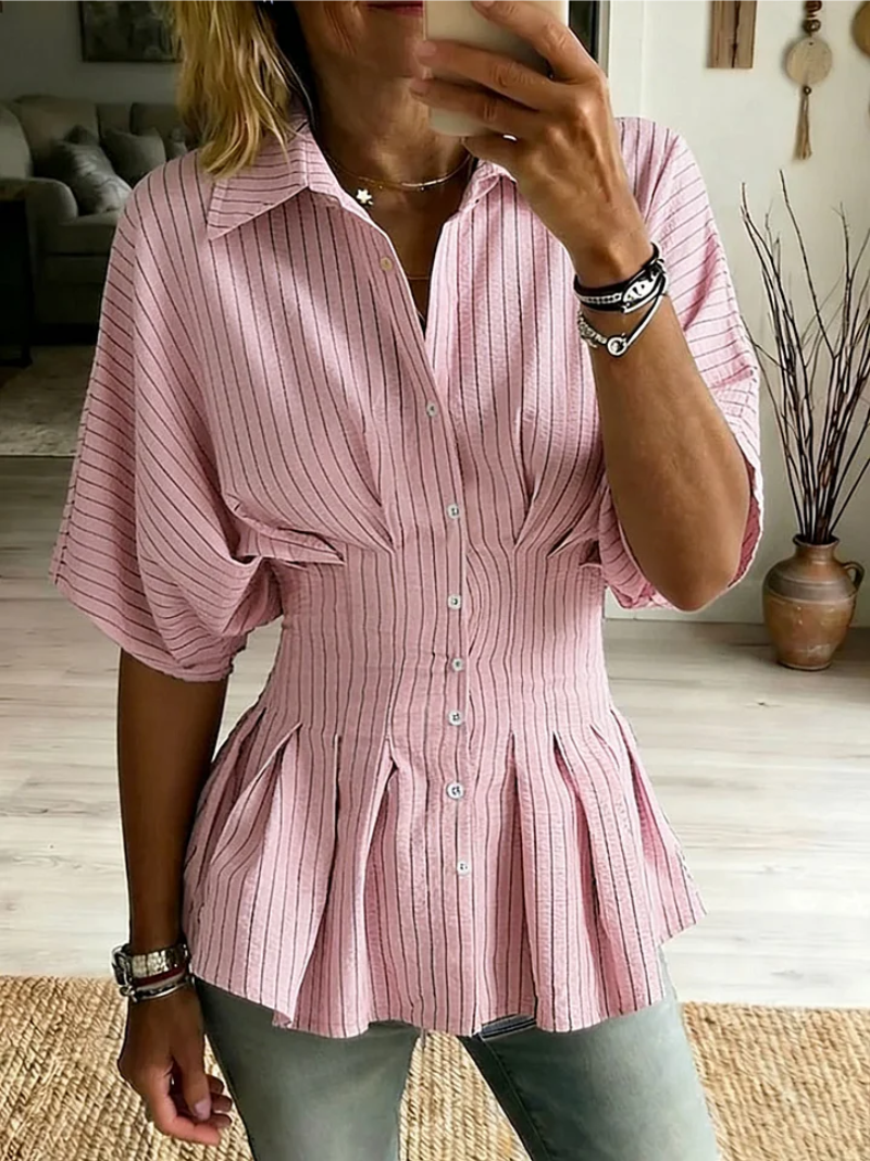Kurzärmlige Bluse mit Knopfleiste