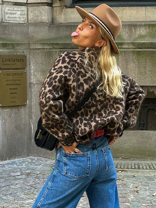 Damen Strickjacke Mit Leopardenmuster Und Modernem Schnitt
