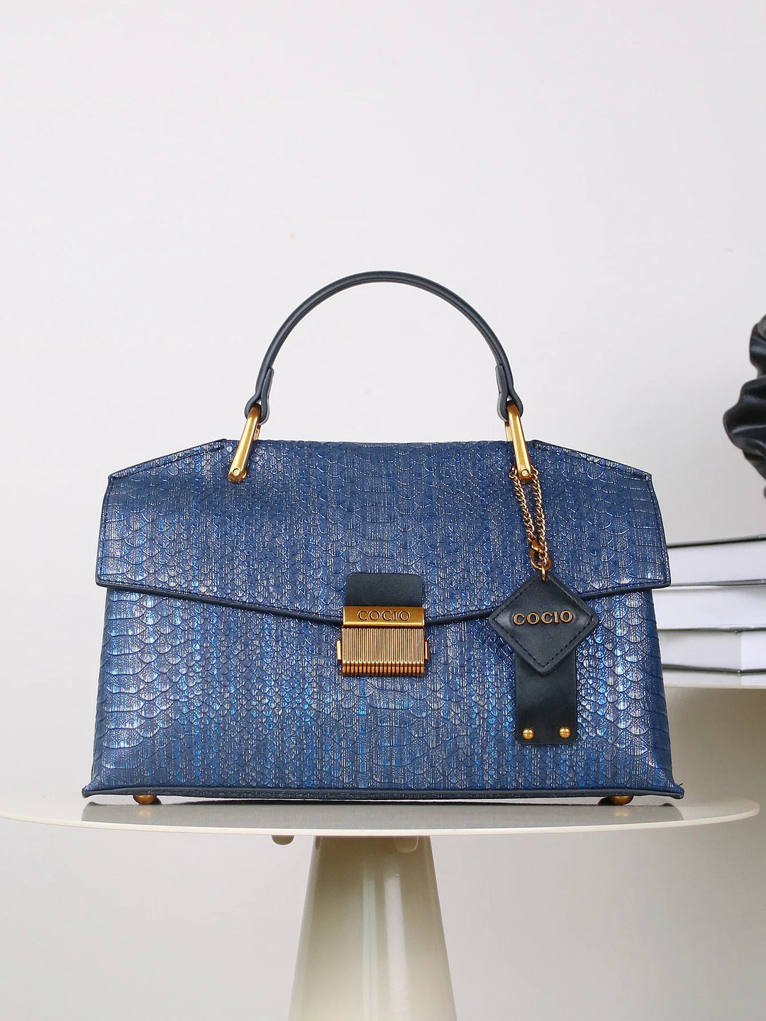 Glänzende Schlangenprint-Handtasche für Damen