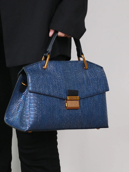 Glänzende Schlangenprint-Handtasche für Damen