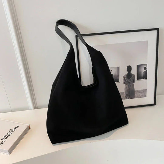 Schlichte Hobo Tasche für Damen