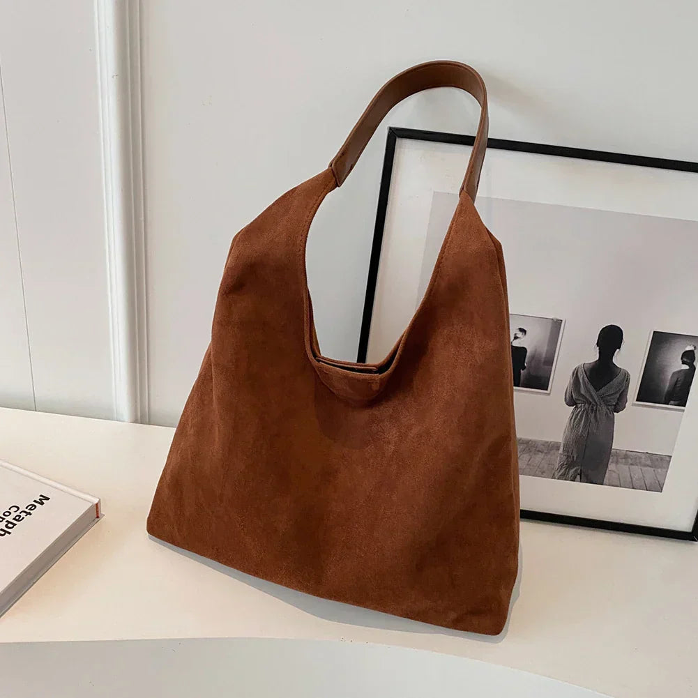 Schlichte Hobo Tasche für Damen