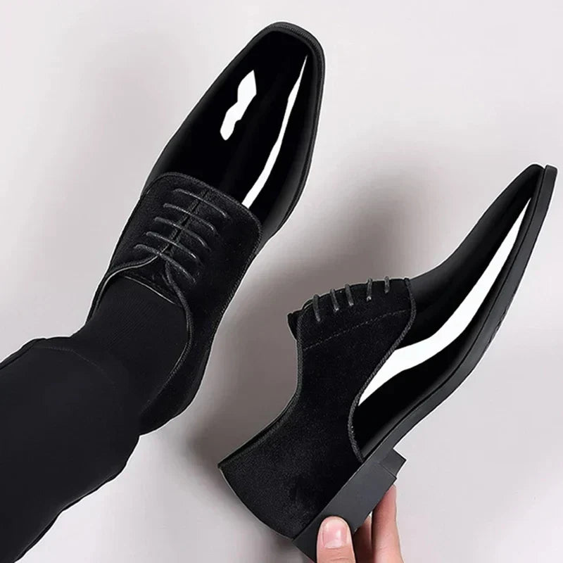 Herren Oxford Schuhe Mit Kontrastfinish Und Schnürdesign