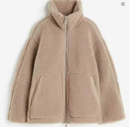 Damen Wolljacke Mit Reißverschluss Im Modernen Design