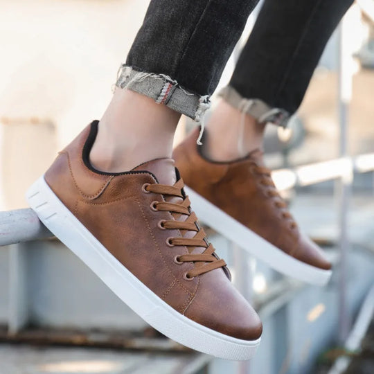 Herren Schnürschuhe Im Klassischen Design