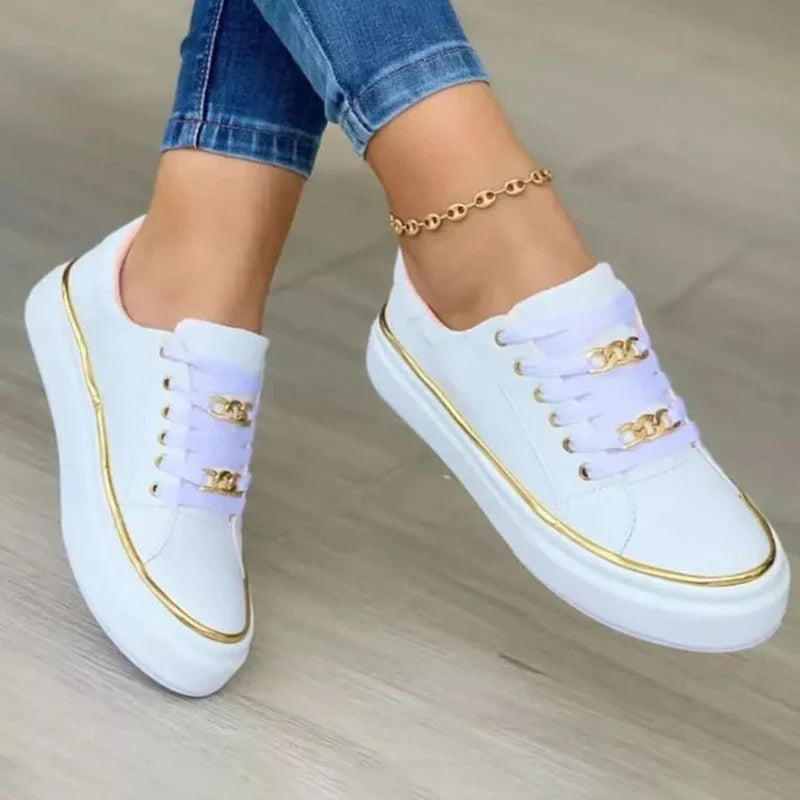 Damen Schuhe Mit Modernem Schnitt Und Stilvollem Detail