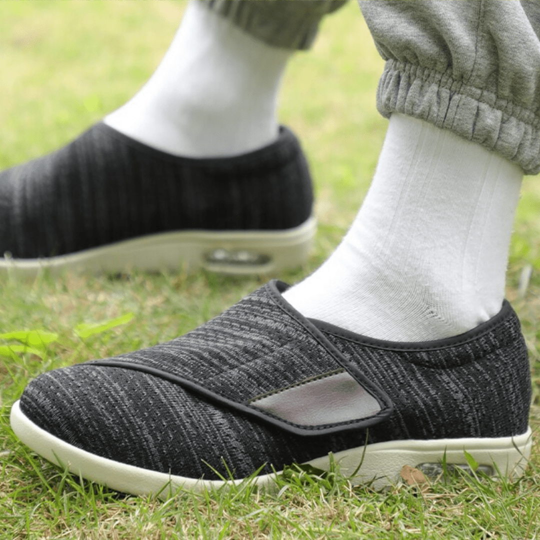 Herren Slip-On Alltagsschuhe in Komfortweite aus mehreren Perspektiven