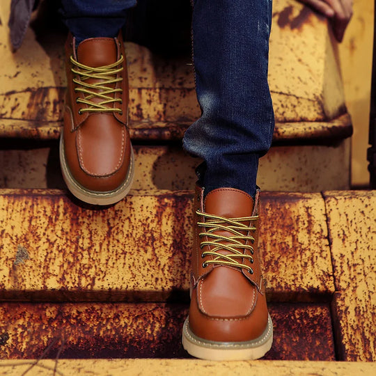 Herren Retro Stiefel Im Vintage Design
