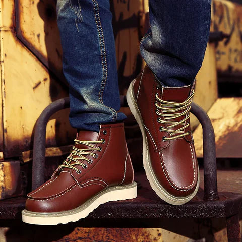 Herren Retro Stiefel Im Vintage Design