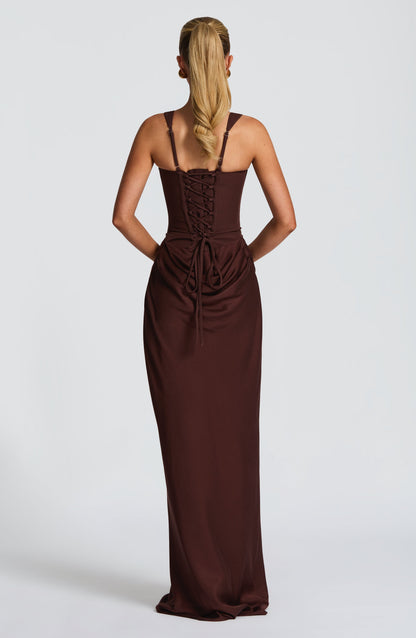 Maxikleid aus Krepp-Satin mit Wasserfallausschnitt und ärmellos