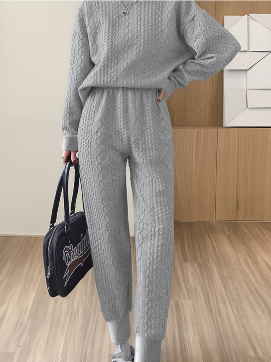 Zweiteiliges Strickset mit Zopfmuster für Damen