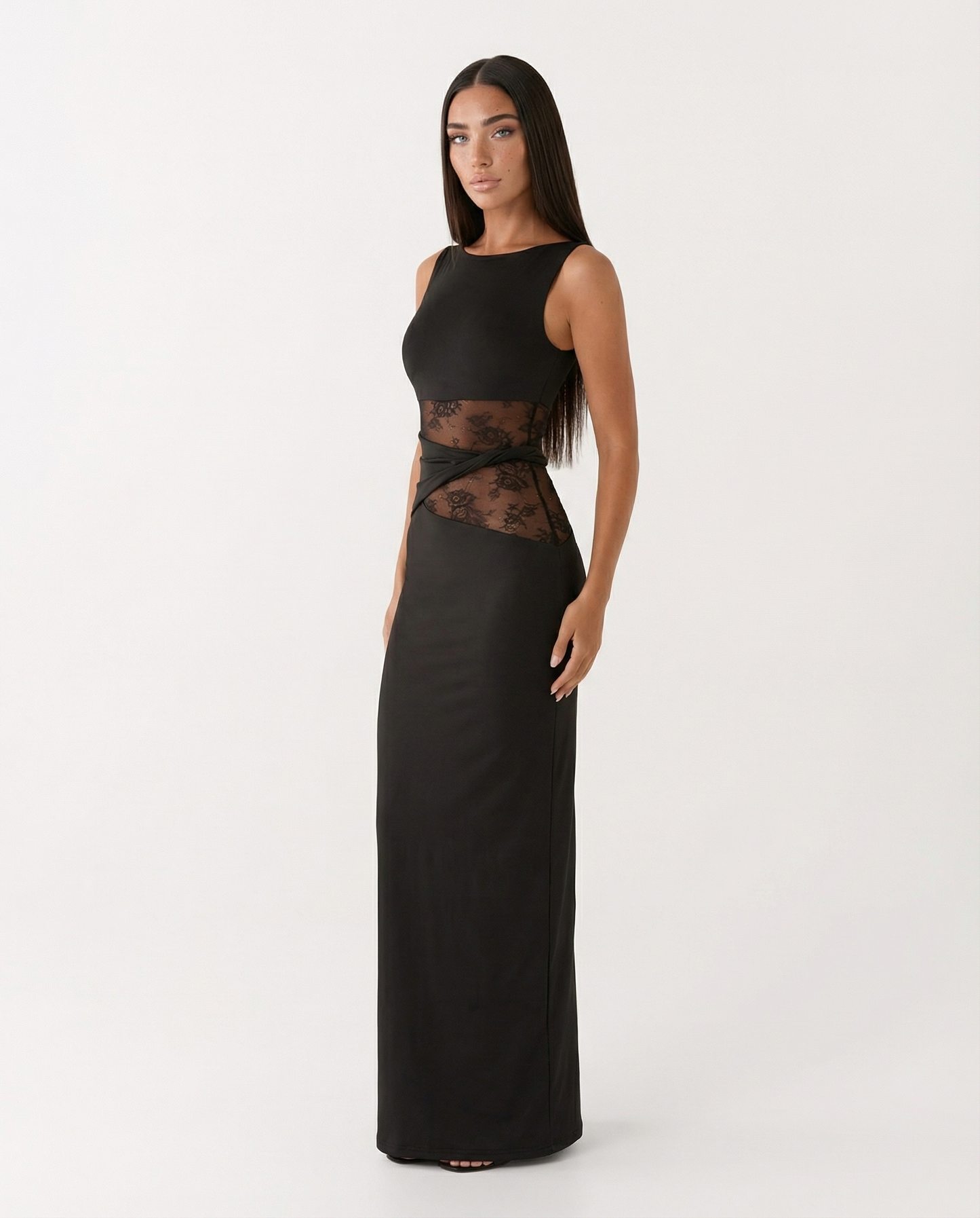 Maxikleid aus Jersey mit Spitze und Transparentdetails