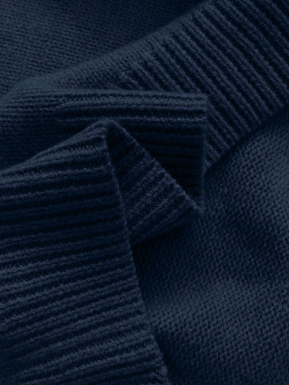 Gestrickte Bluse mit elegantem Spitzenkragen für Damen