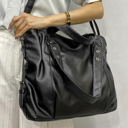 Große stylische Schultertasche für Damen