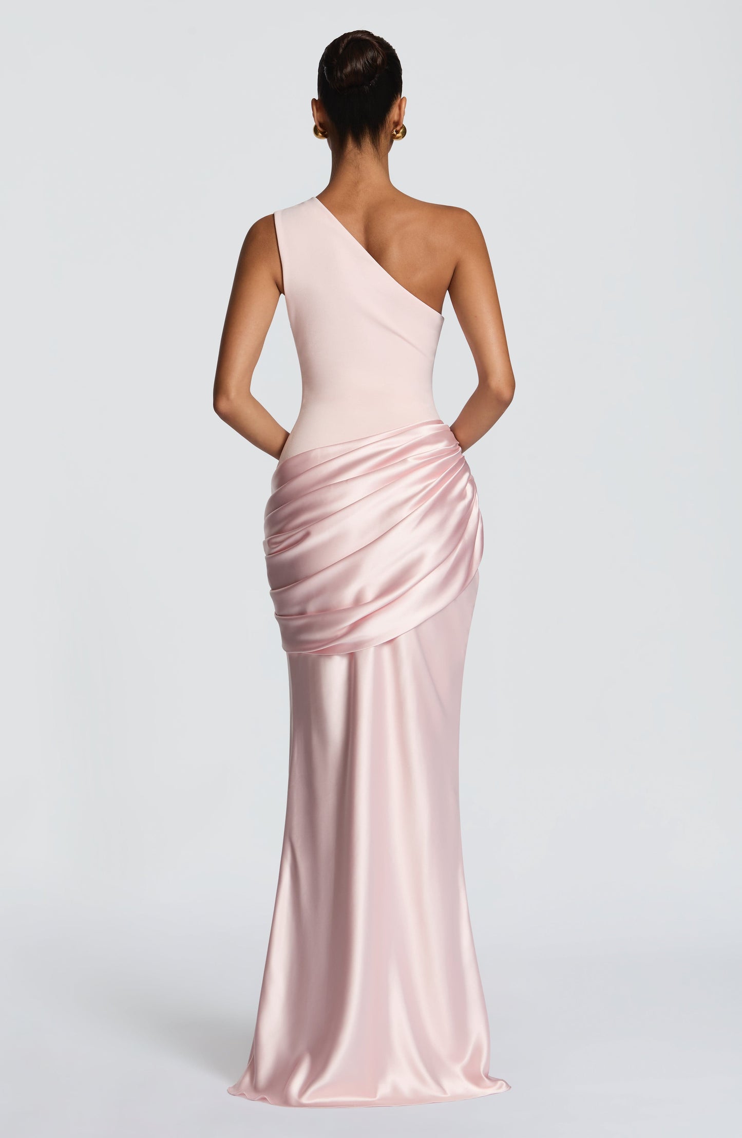 Ein-Schulter Crepe Satin Maxikleid Damen