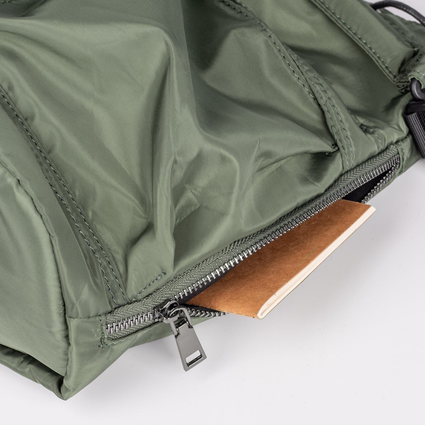 Nylon Kordelzug-Beuteltasche mit abnehmbarem Griff und Schultergurt