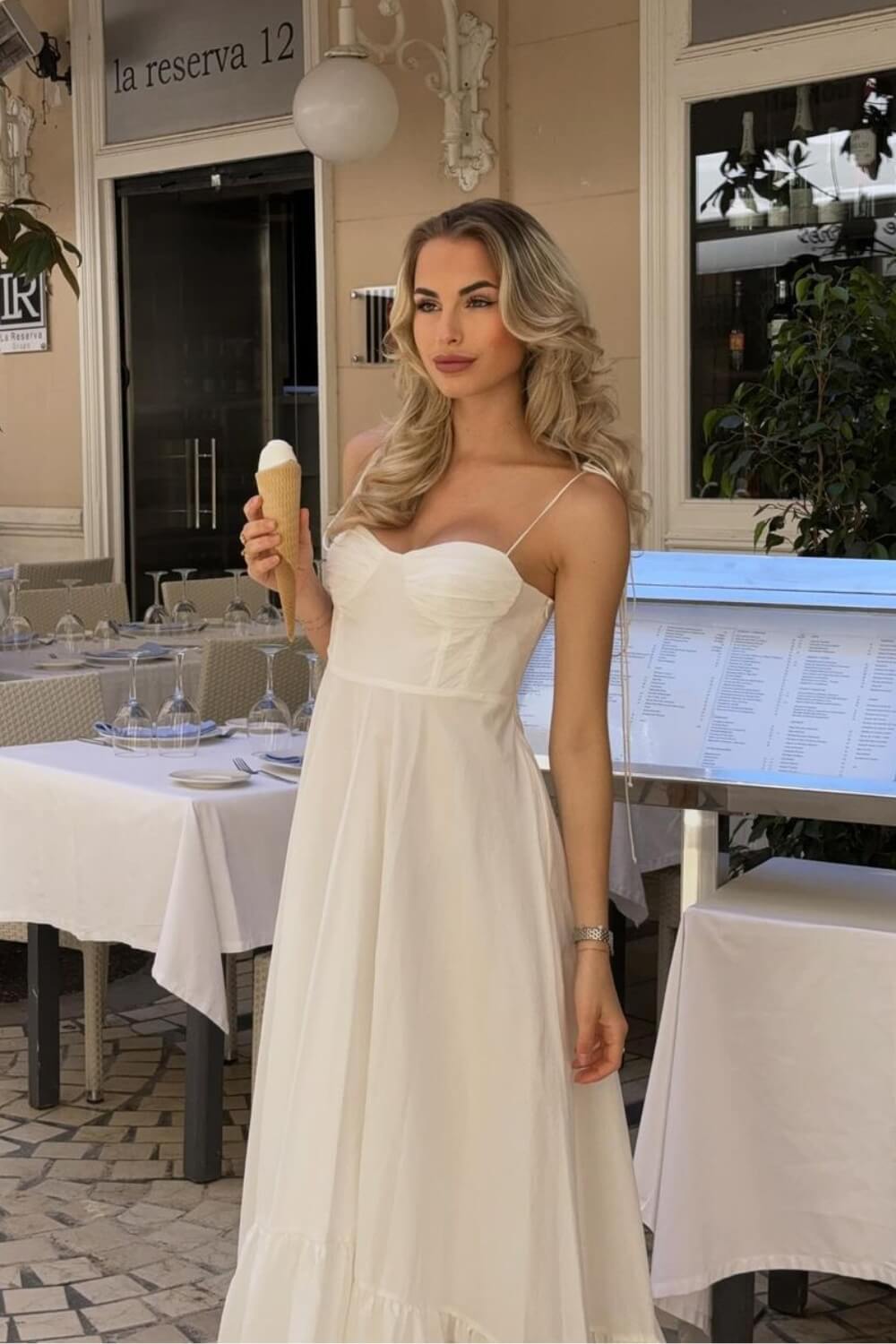 Polyester weißes langes Kleid bis zum Knöchel