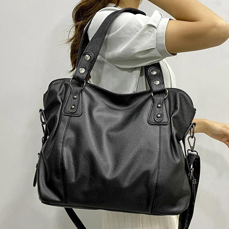Große stylische Schultertasche für Damen