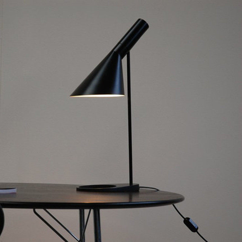 LED-Stehlampe Nordisches Design Augenschutz
