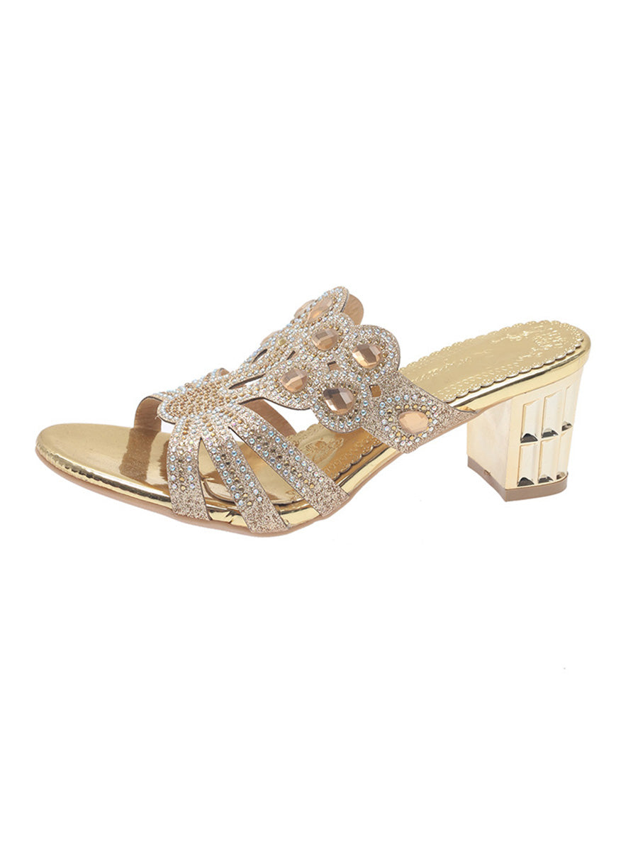 Sohle und Absatz der Damen Pumps mit offener Zehenpartie im Detail