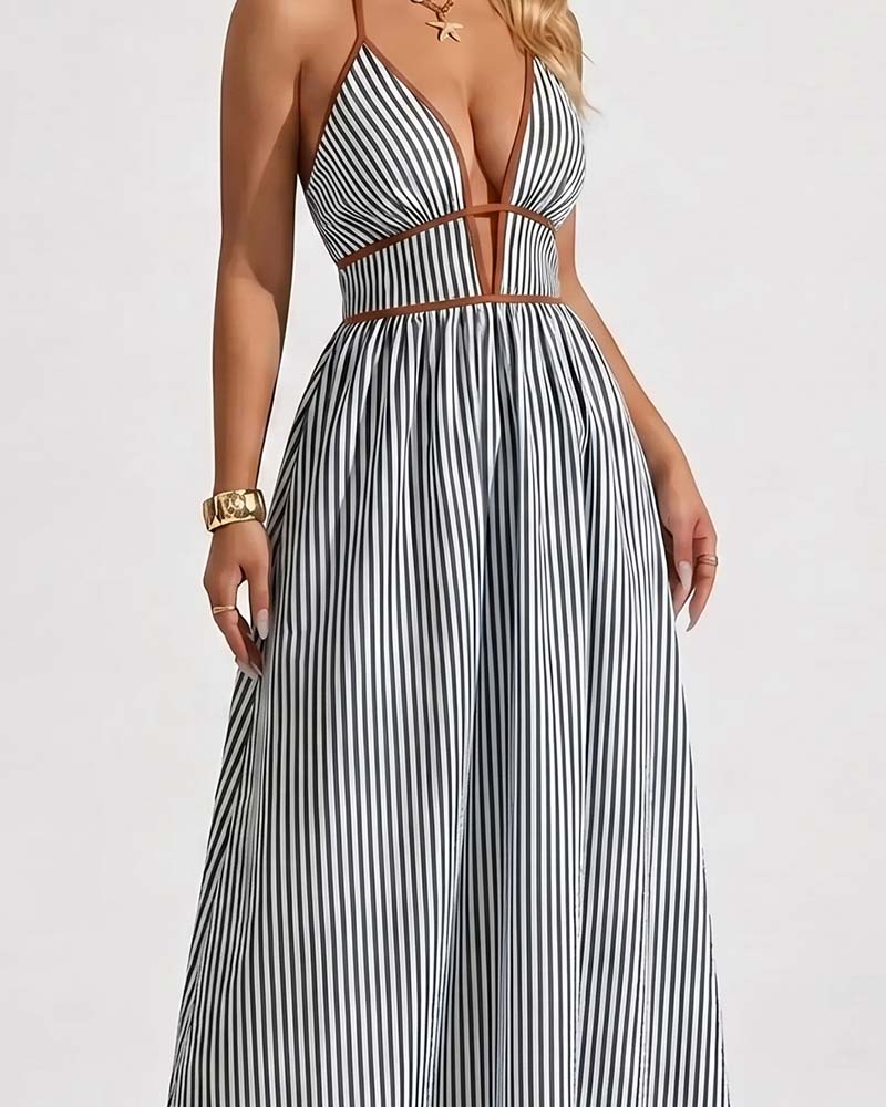 Gestreiftes langes Damenkleid mit leichter, luftiger Passform