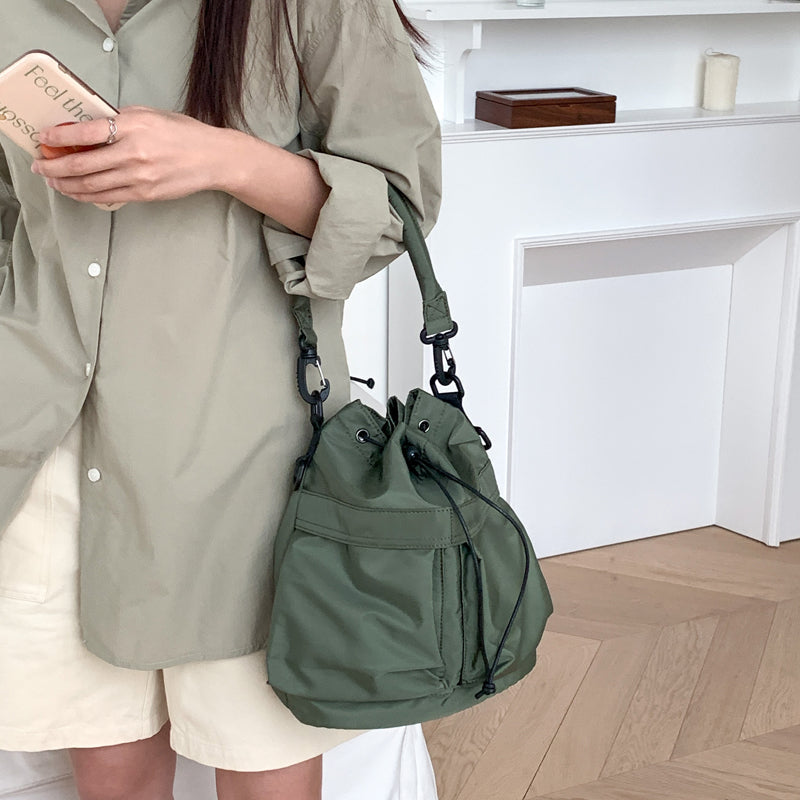 Nylon Kordelzug-Beuteltasche mit abnehmbarem Griff und Schultergurt