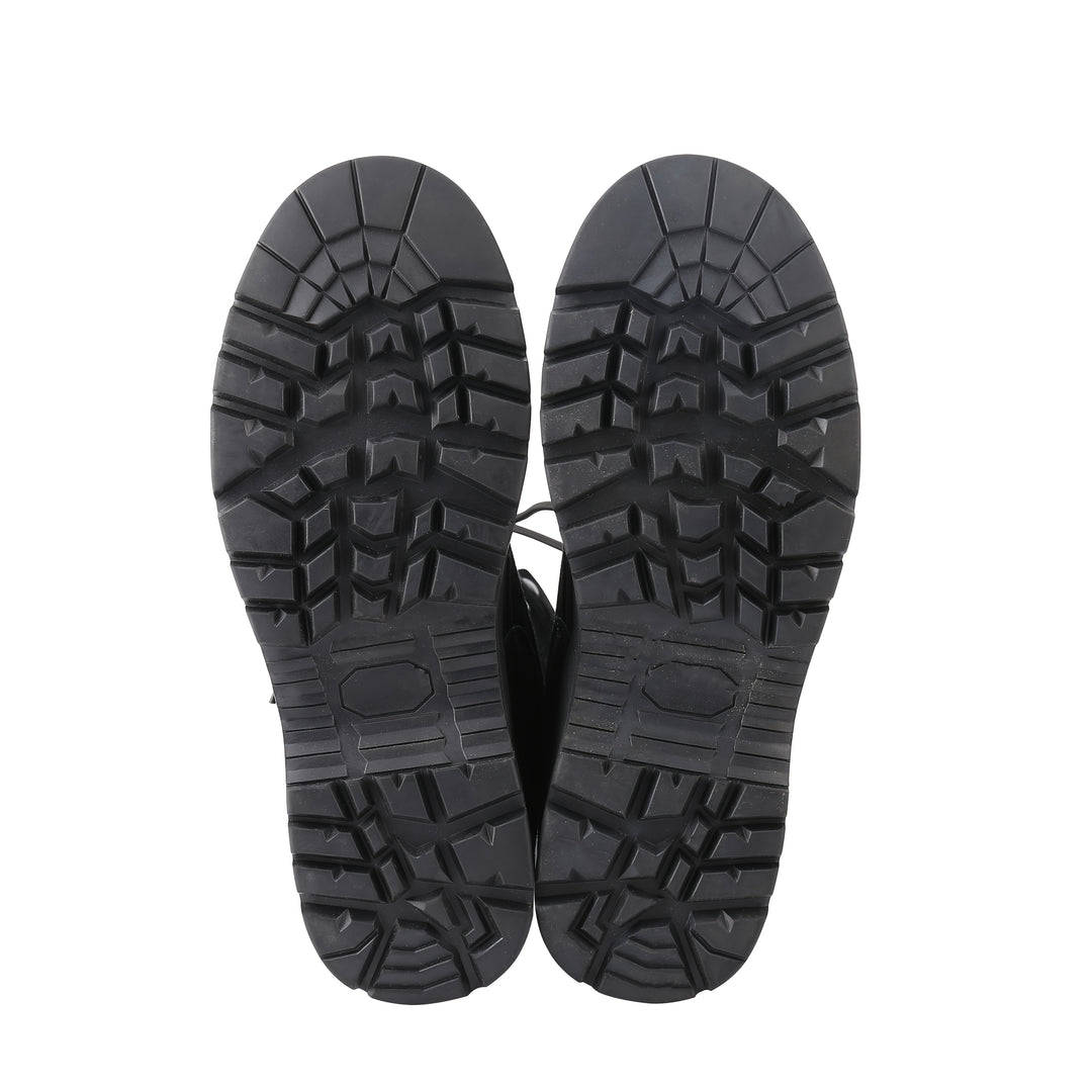 Hohe Outdoor-Stiefel mit Schnürung und Profilsohle für Herren