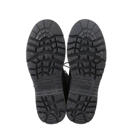 Hohe Outdoor-Stiefel mit Schnürung und Profilsohle für Herren