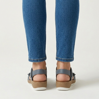 Damensandalen mit Blumenmuster und hohem Komfort