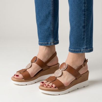 Modische Sandalen mit Keilabsatz und hohem Tragekomfort