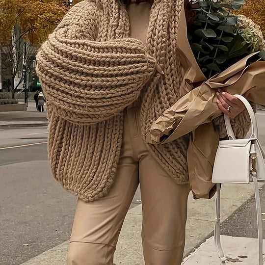 Strickjacke mit Kapuze und Oversize-Ärmeln für Damen