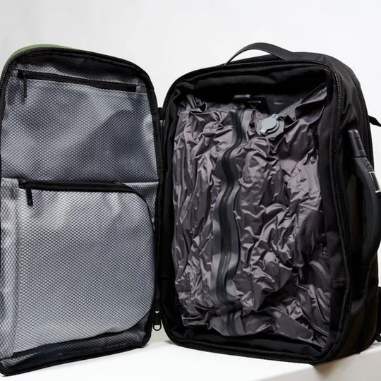 Wasserabweisender Kompressionsrucksack für Herren