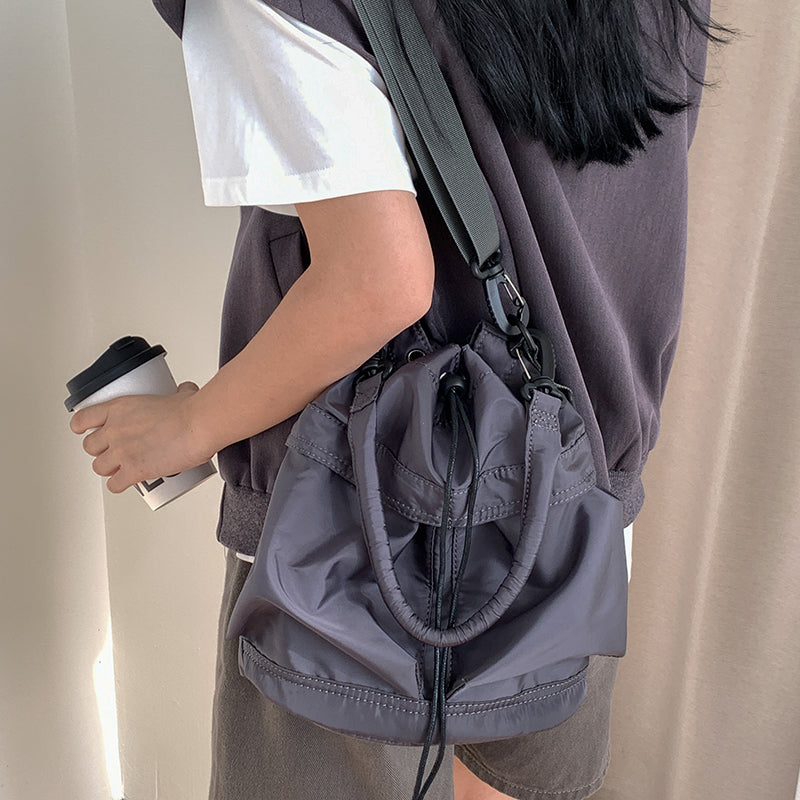 Nylon Kordelzug-Beuteltasche mit abnehmbarem Griff und Schultergurt
