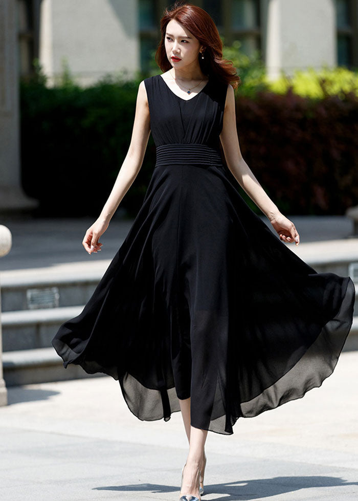 Weißes ärmelloses Chiffon-Maxikleid mit hoher Taille und ausgestelltem Rock
