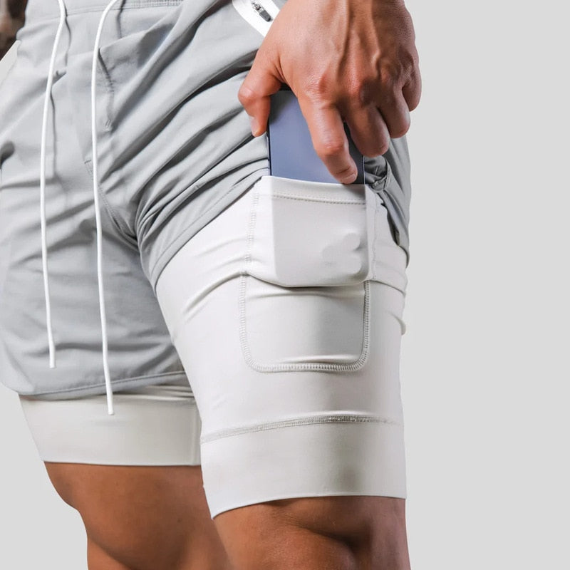 Herren-Trainingshose mit integrierten Kompressionsshorts
