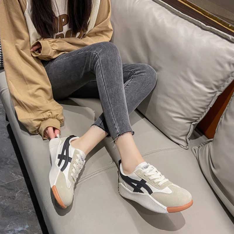 Damen Sneaker Mit Modernem Design