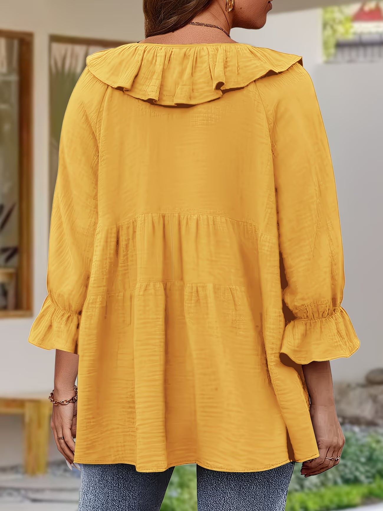 Elegante Bluse mit Rüschensaum am Ausschnitt für Damen