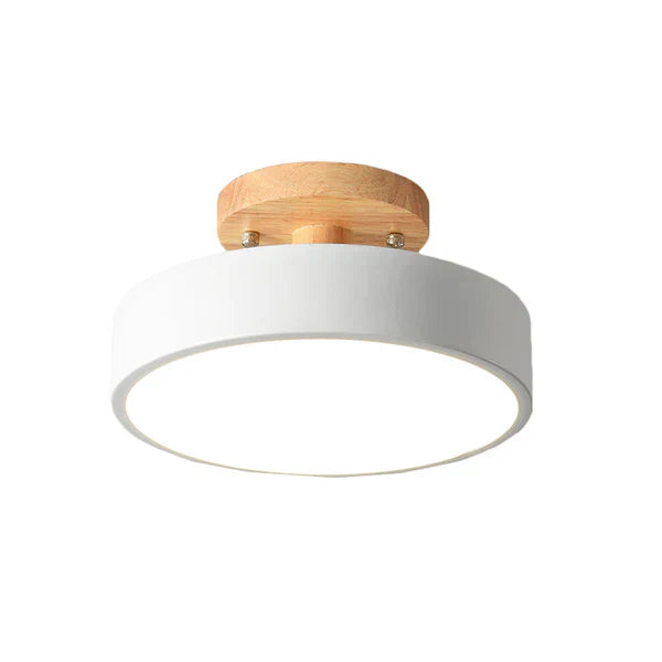 Skandinavische LED-Deckenlampe mit Holzdetails & modernen Farboptionen
