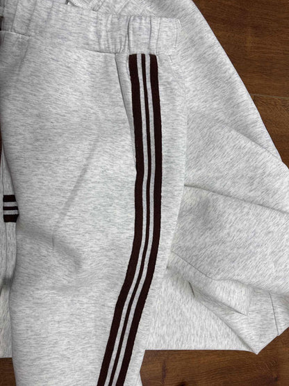 Sweatshirt mit halbem Reißverschluss und weite Hose Lounge-Set