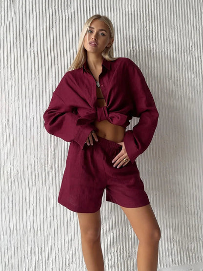 Leinenhose und kurze Koordinaten-Set für den Sommer
