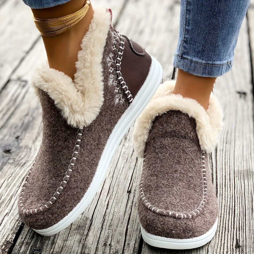 Gefütterte Slip-On Winterhausschuhe mit Profilsohle für Damen