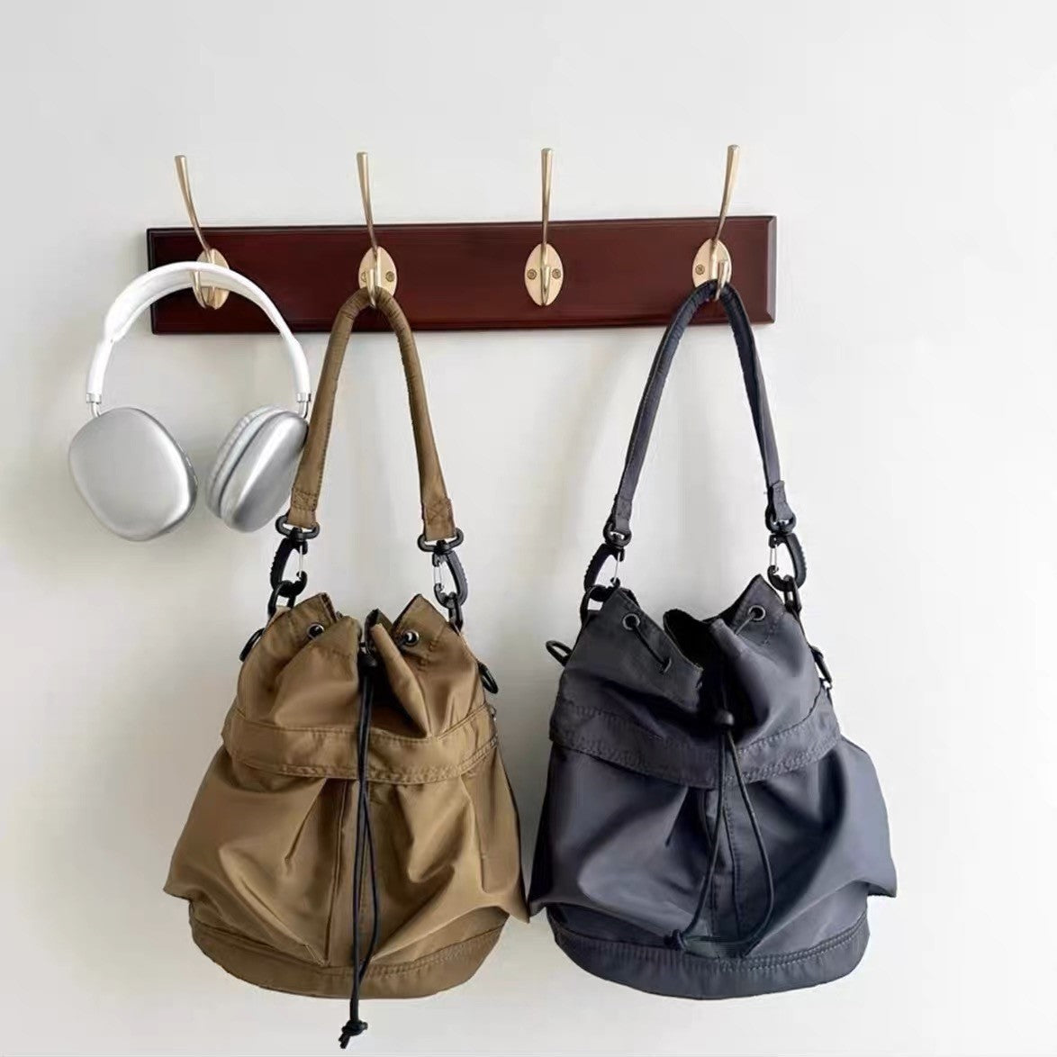Nylon Kordelzug-Beuteltasche mit abnehmbarem Griff und Schultergurt