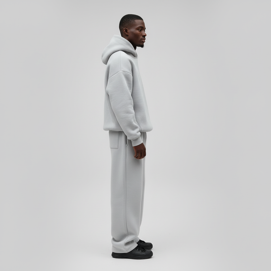 Trainingsanzug mit Kapuze im Oversized Stil für Herren