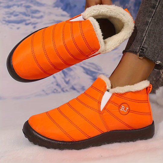 Gefütterte Slip-On Schneestiefel mit Profilsohle für Damen