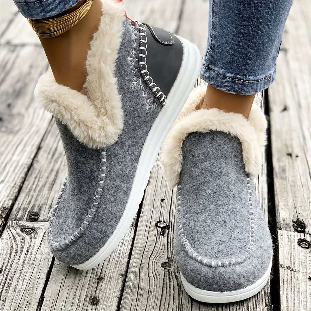 Gefütterte Slip-On Winterhausschuhe mit Profilsohle für Damen