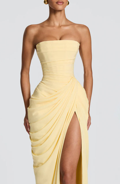 Maxikleid aus leichtem, atmungsaktivem Stoff