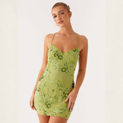 Kurzkleid mit Paillettenverzierung