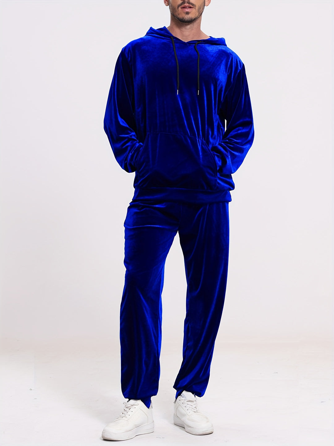 Zweiteiliges Kapuzenset mit Pullover und Hose für Herren