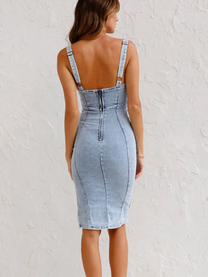 Denim-Midikleid mit verstellbaren Trägern