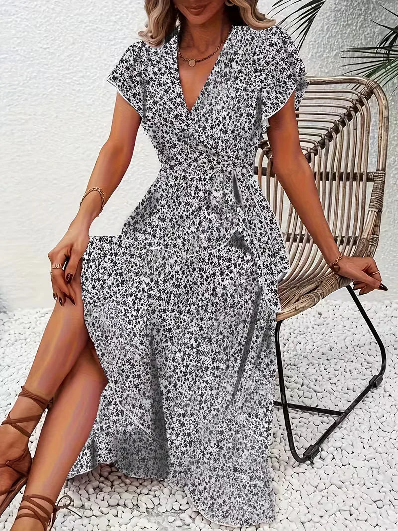 Midi-Wickelkleid mit Blumenmuster und asymmetrischem Saum